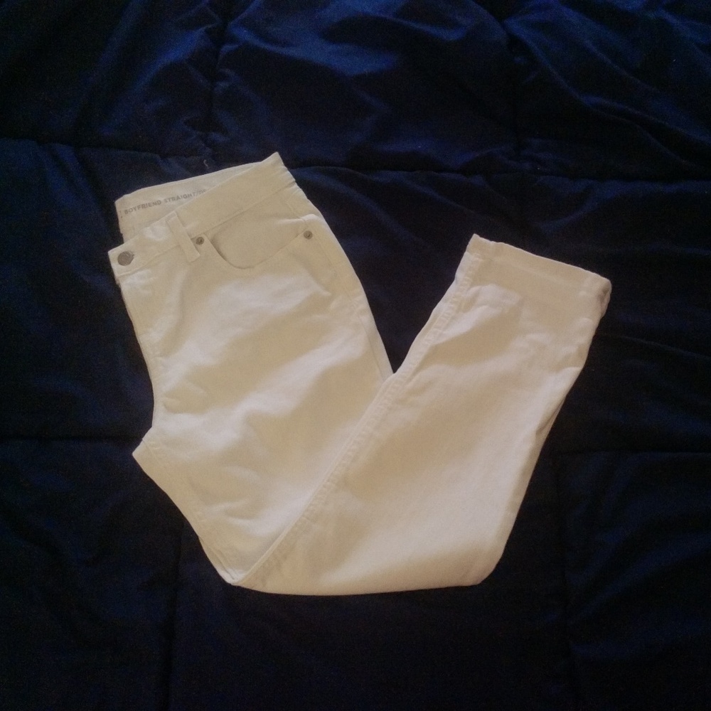 Old Navy white boyfriend jeans